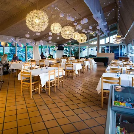 Hvide Sande Beach Apartments 3*